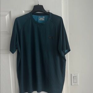 Under Armour Heat Gear Loose fit size L
